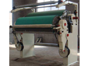 Gluing machine